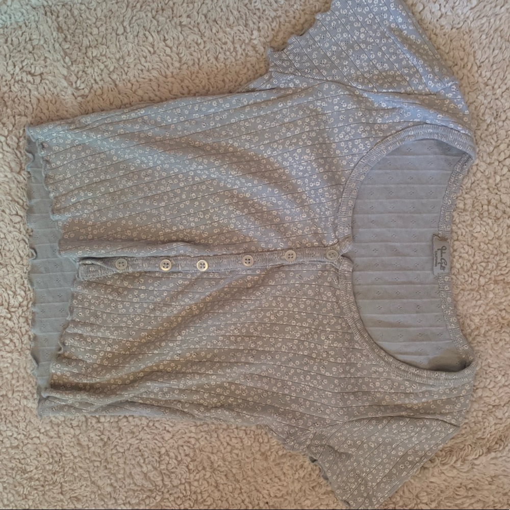 Brandy Melville Floral Zelly Top